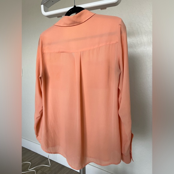 Express Portofino Convertible Sleeve Top in Peach, Size Medium - Picture 2 of 3